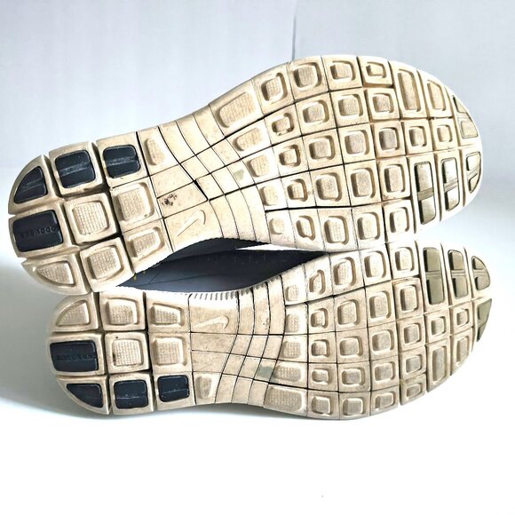 Nike LiveStrong Free 4.0 Running Training - Picture 5 of 6